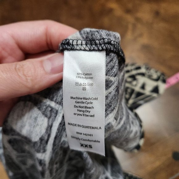 Lularoe Dress Womens XXS Black Carly Swing Aztec Geometric Tribal High Low - Picture 10 of 11